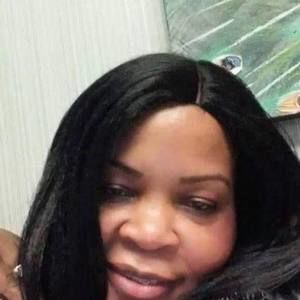 Meet your Posher, Marie